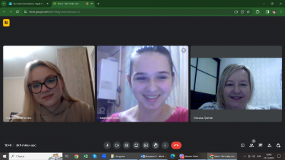 круглий стіл 5 